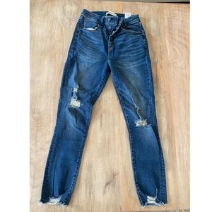 ABERCROMBIE & FITCH High Rise Super Skinny Ankle Jeans. Size 26R
